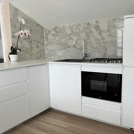 Attico Lilium Apartment